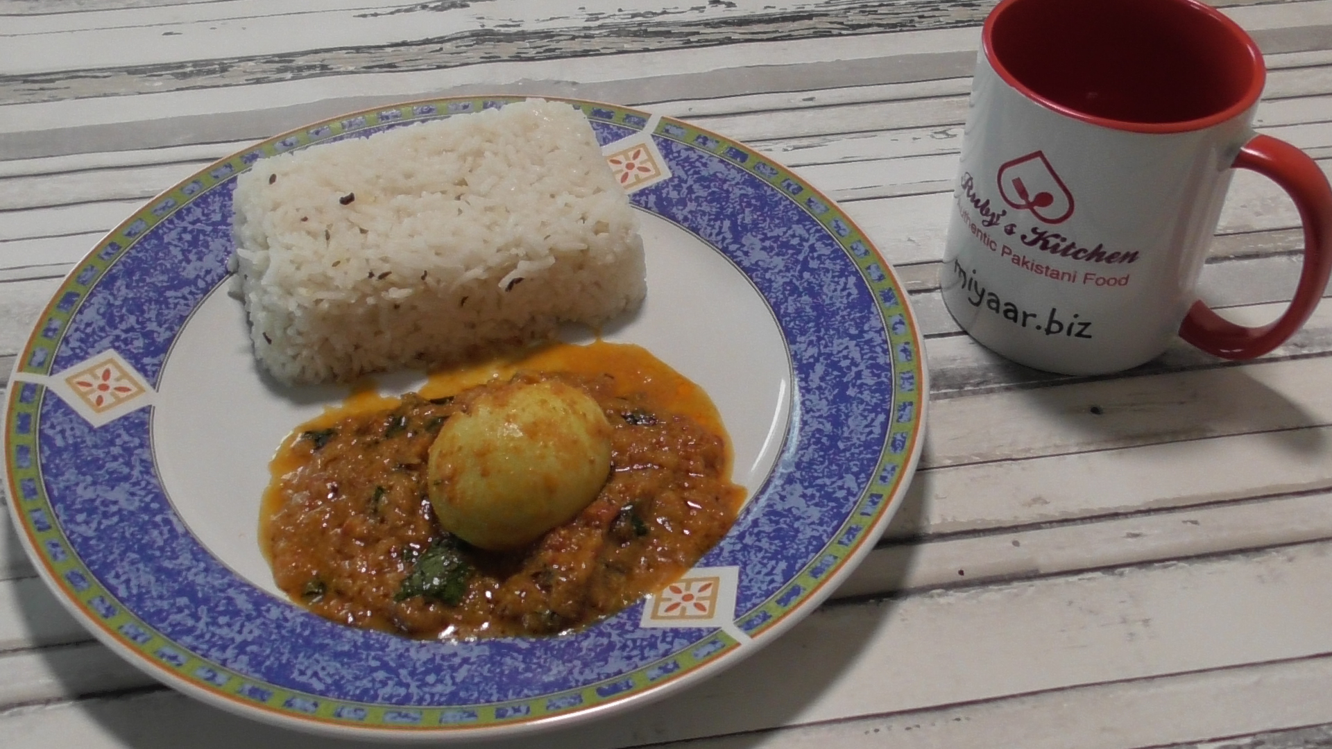 Boiled Egg Curry in Yoghurt