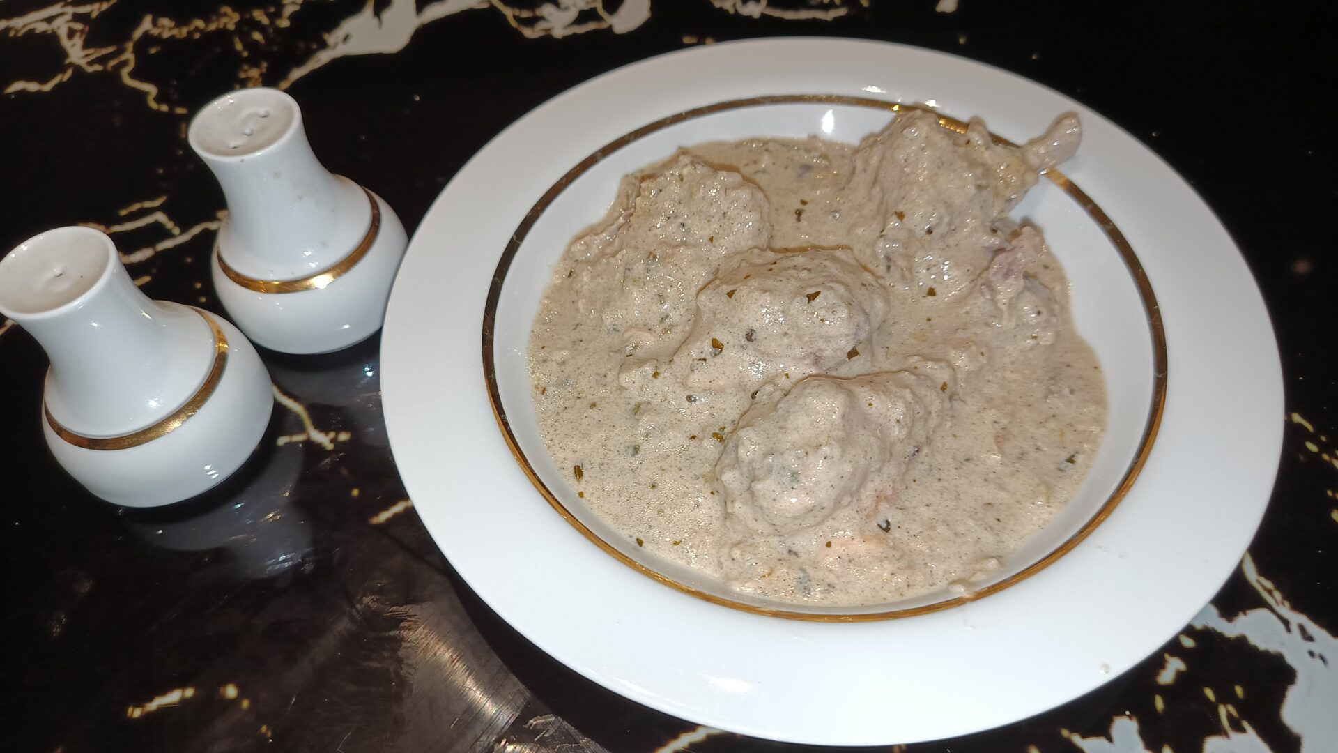 White Chicken Curry
